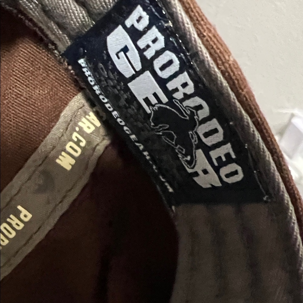 2017 NFR (National Finals Rodeo) ball cap. Never been worn. - Picture 6 of 7